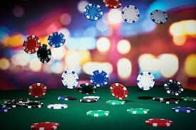 Filipino player checking VIP tier progress on pinay casino mobile browser